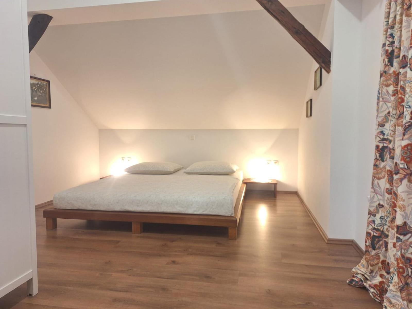 Apartma Marija Metlika Exterior photo